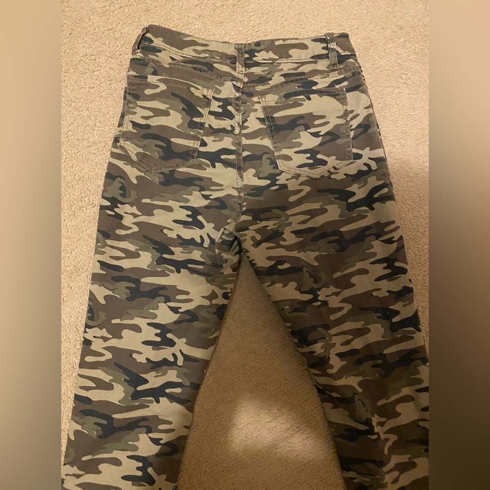 NOBO camo jeans. High rise skinny fit